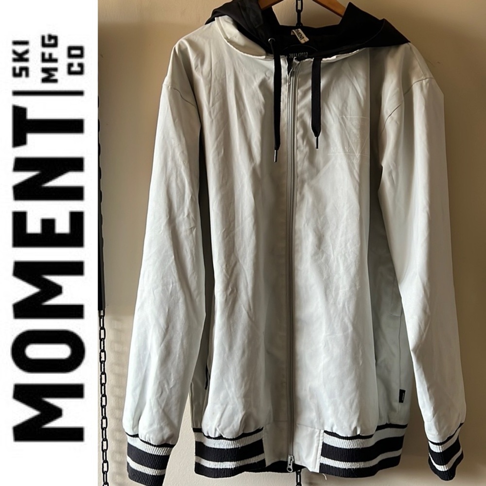Moment Ski Co. Men’s Varsity Snowboarding Jacket